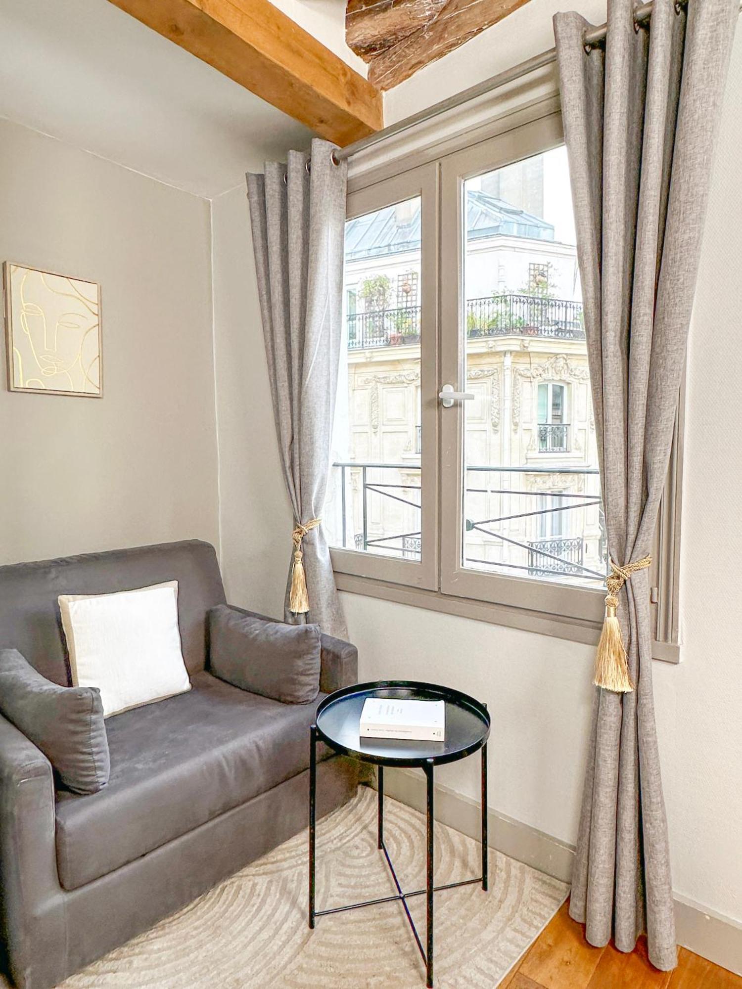 St Michel - Deluxe Apartment - Harpe Paris Exterior foto